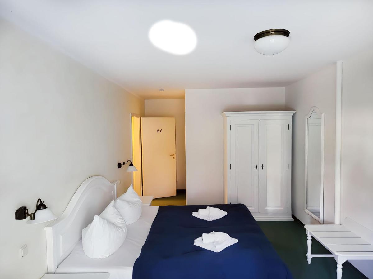 Hotel Und Restaurant Windland Бреґе Екстер'єр фото